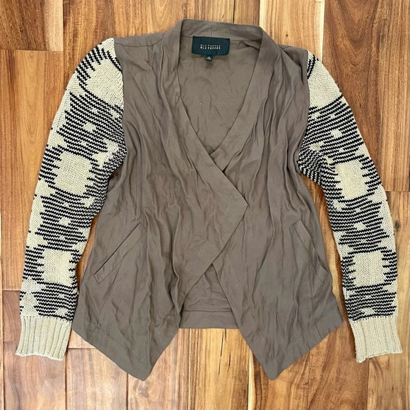 Blu Pepper Women’s Knit Cardigan Brown Aztec Print Size Small. - Picture 6 of 15